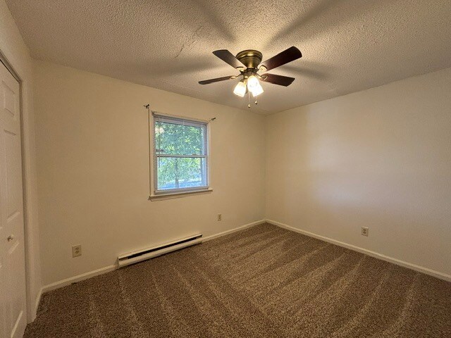 Building Photo - 2204 Delta Pl