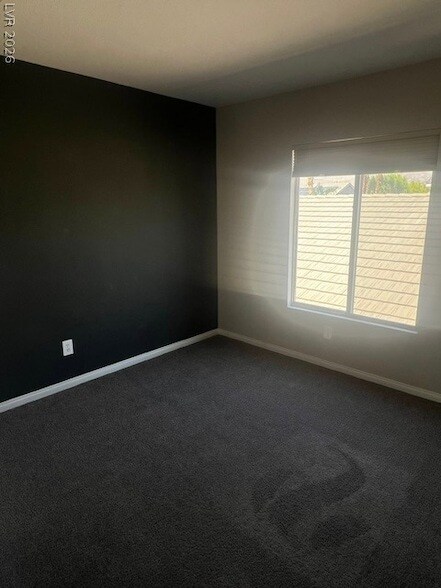 Building Photo - 9167 Short Horse Ct