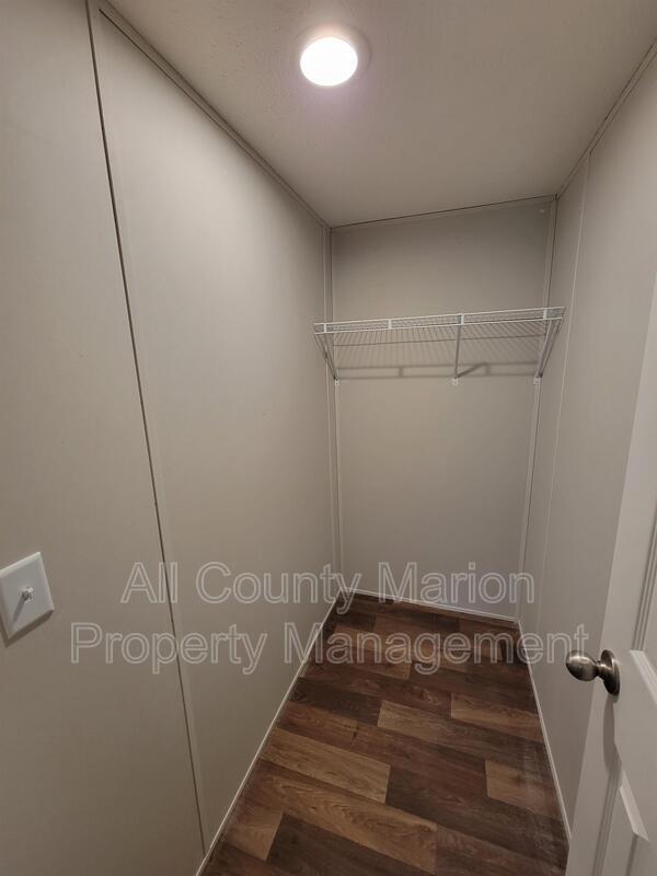 Building Photo - 11392 NW 16th Pl