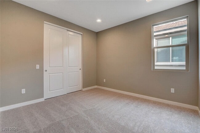 Building Photo - 10936 Free Flow Pl