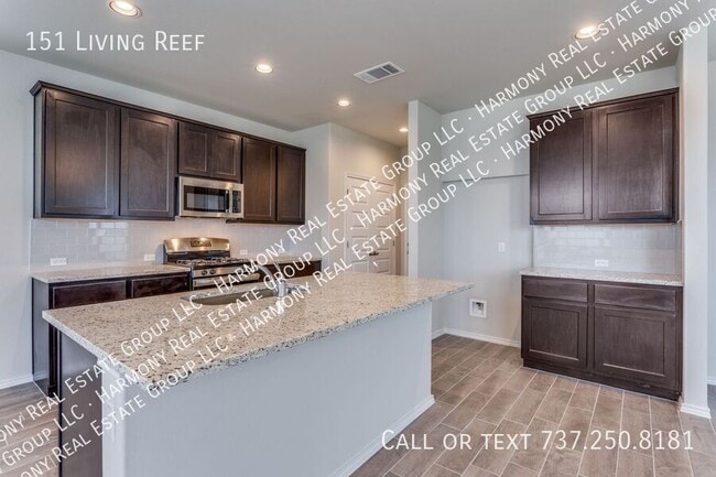 Building Photo - 151 Living Reef Dr