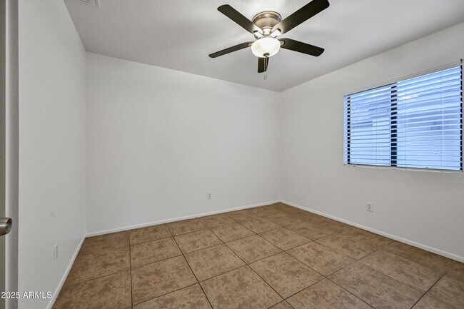 Building Photo - 8606 W College Dr