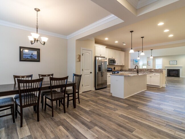 Building Photo - Spacious Unfurnished 4BR Townhome with First-Floor Owner’s Suite Near Rehoboth Beach - Sawgrass