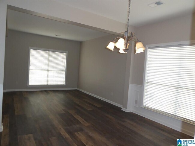 Building Photo - 2419 Forest Lakes Ln