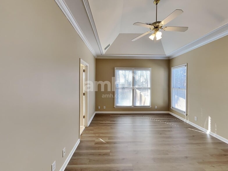 Building Photo - 720 Magnolia Trail