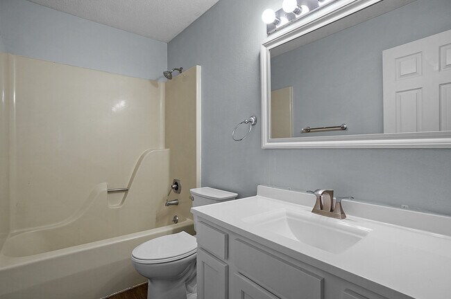 Building Photo - 1425 Lantz Ct