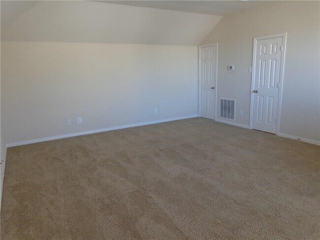 Building Photo - 7064 Bethlehem Dr