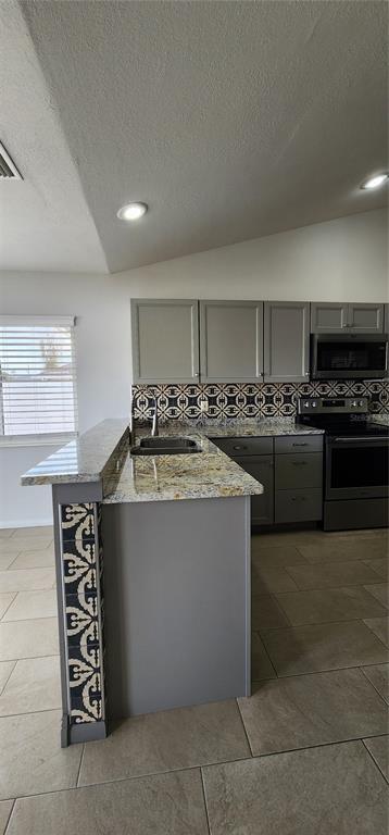 Building Photo - 41 Barbera Ln