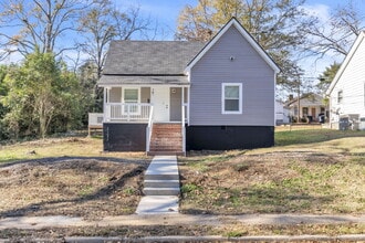 Building Photo - Cozy 2BR, 1BA Home with Spacious Yard in Downtown Anderson! Price improved to $1600/mo rent***