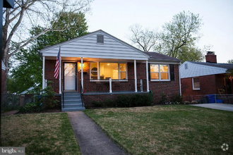 Building Photo - 1804 Florin St