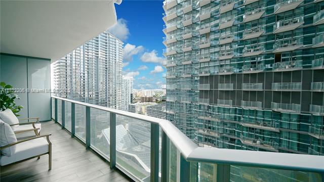 Building Photo - 801 S Miami Ave