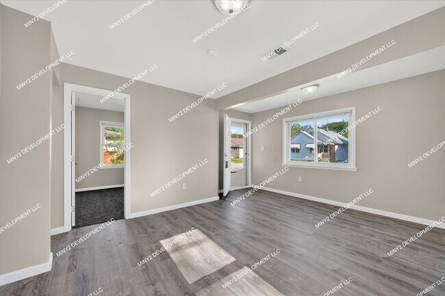 Building Photo - 12862 Georgiana Ave