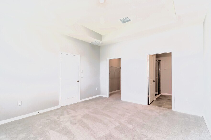 Building Photo - 31210 Mango Fade Wy