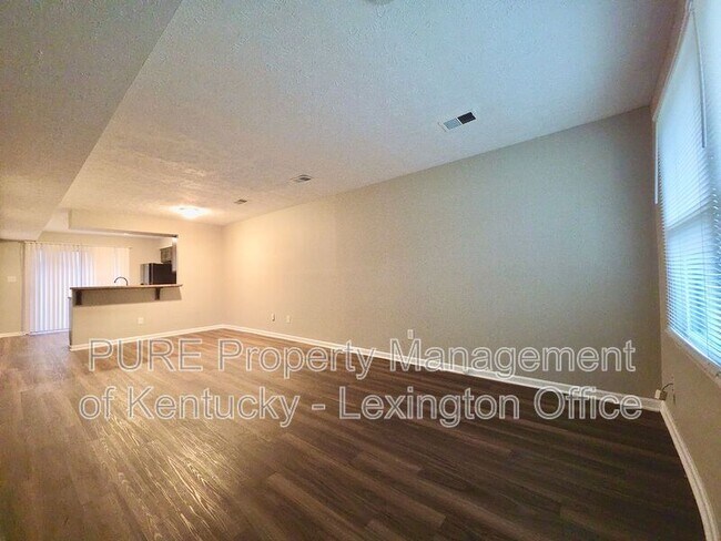 Building Photo - 2853 Snow Rd