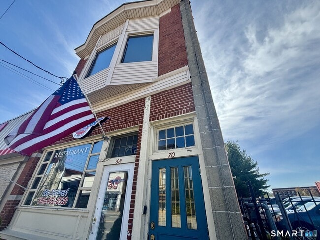 Building Photo - 68 E Main St