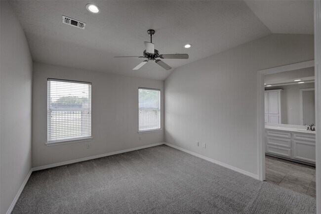 Building Photo - 14605 Ophiuchus Ct