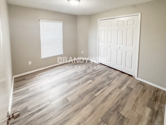 Building Photo - 251 Coralwood Ct
