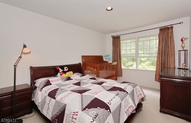 Building Photo - 173 Raymound Blvd