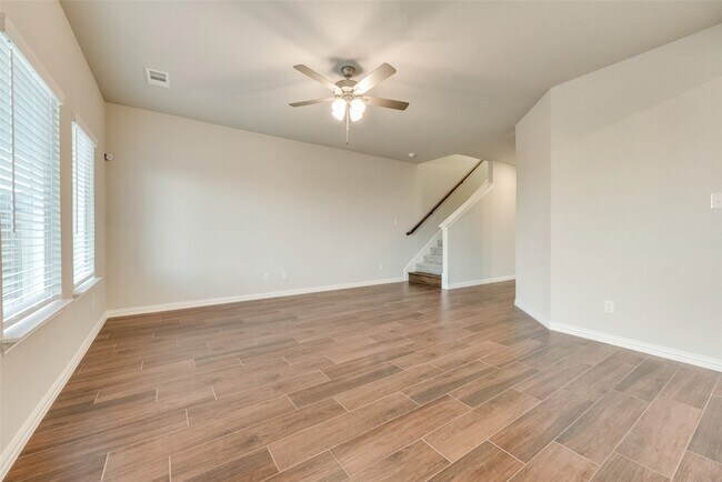 Building Photo - 140 Cranz Farm Dr