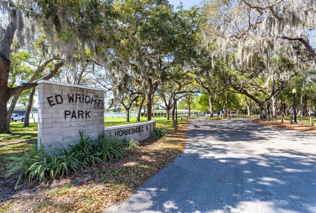 Building Photo - 1/1  Clearwater Duplex -  available now