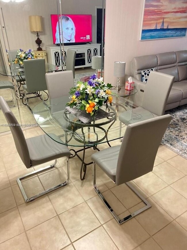 Building Photo - 1501 S Ocean Blvd