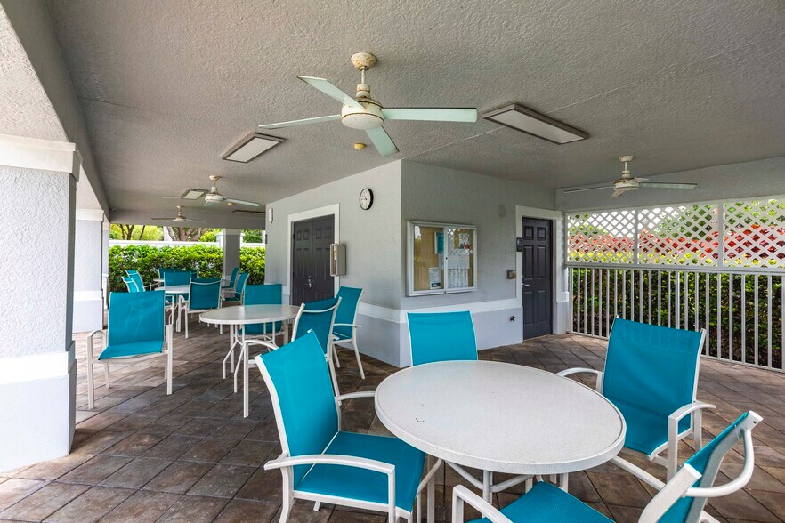 Building Photo - 15616 Marcello Cir