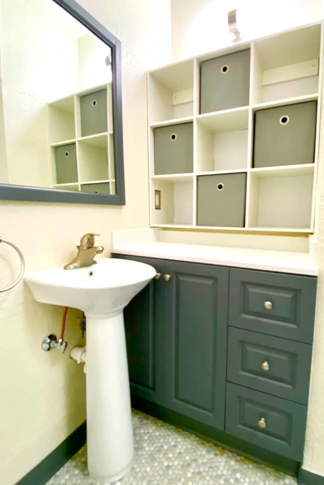 Building Photo - 502 Los Arboles Ave NW