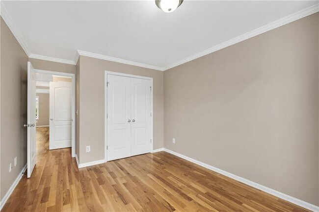 Building Photo - 3194 Cedar Glade Ln NE