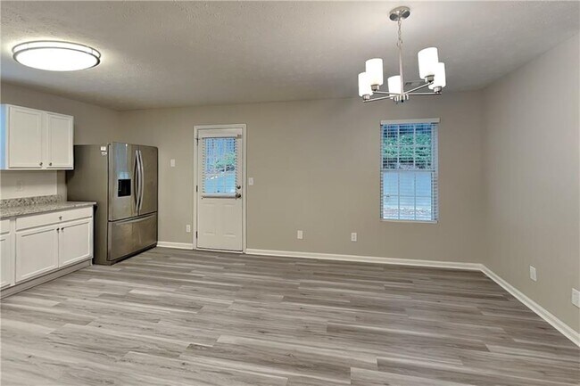 Building Photo - 2234 Oakland Spring Dr