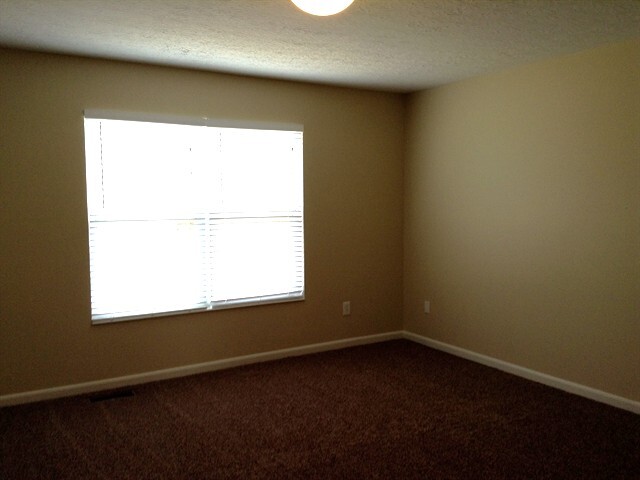 Building Photo - 2043 River Birch Dr