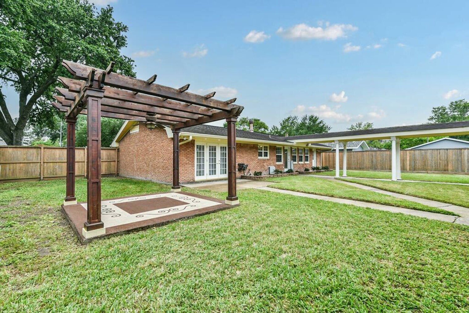 Building Photo - 9712 Long Branch Ln