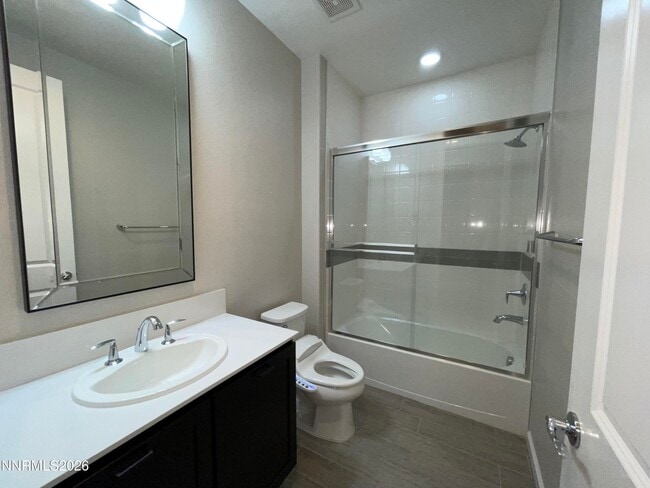 Building Photo - 2190 Arpagos Ln