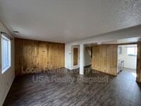 Building Photo - 323 N Bonito St