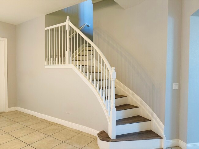 Building Photo - 9191 Cattail Run