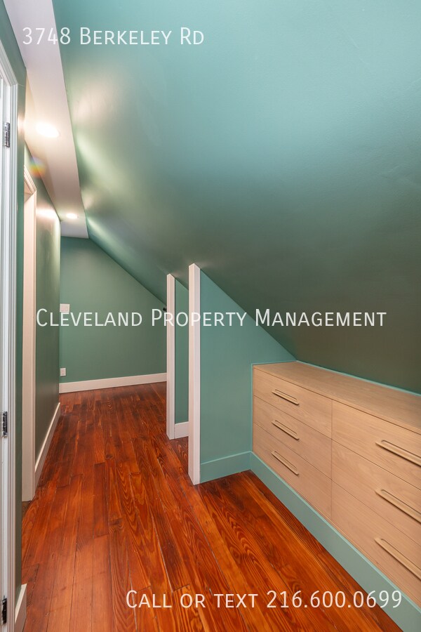 Building Photo - 3748 Berkeley Rd