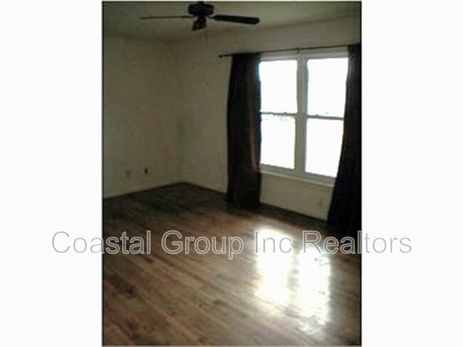 Building Photo - 5605 Westbury Rd