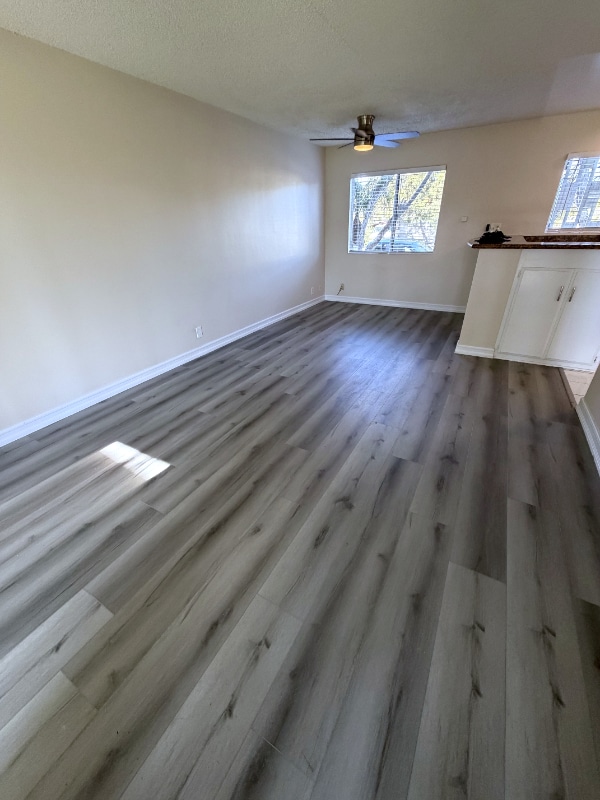 Building Photo - 931 W 19th St