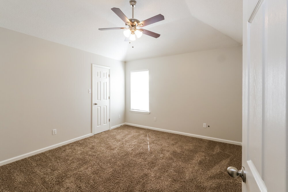 Building Photo - 10104 Cross Hill Dr