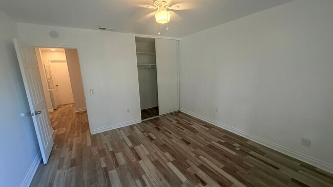 Building Photo - 22684 Minona Dr
