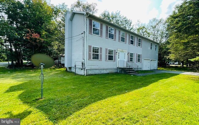 Building Photo - 1226 Country Pl Dr