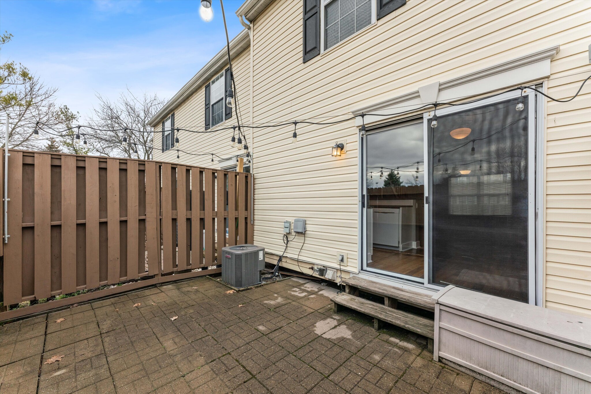 Building Photo - 4841 Stoneybrook Blvd