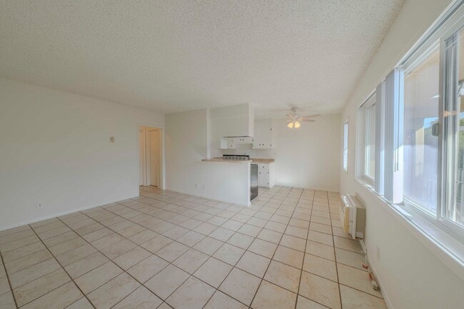 Building Photo - CORONADO