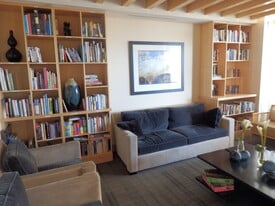 Building Photo - 475 K Street Northwest