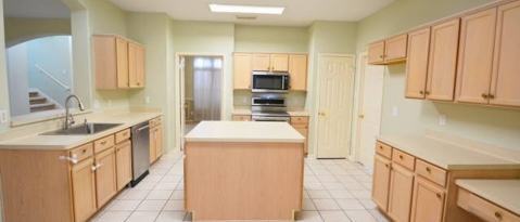 Building Photo - 119 BAYTHORNE-