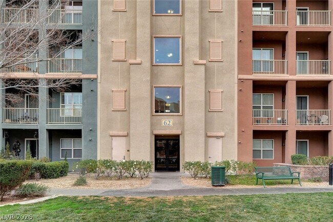 Building Photo - 62 E Serene Ave