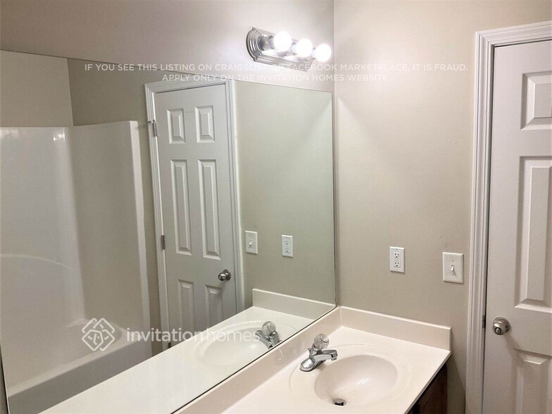 Building Photo - 1550 Brooks Pointe Ct