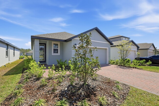 Building Photo - 205 Links Ter Blvd