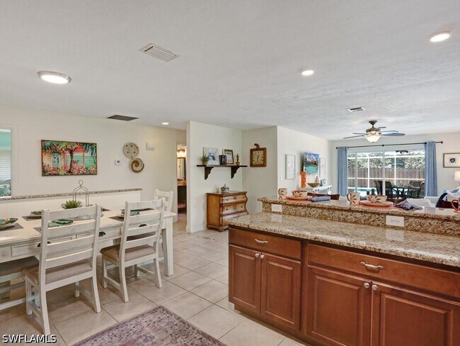 Building Photo - 625 97th Ave N