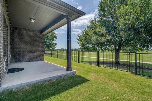 Building Photo - 2520 Sabine Cir