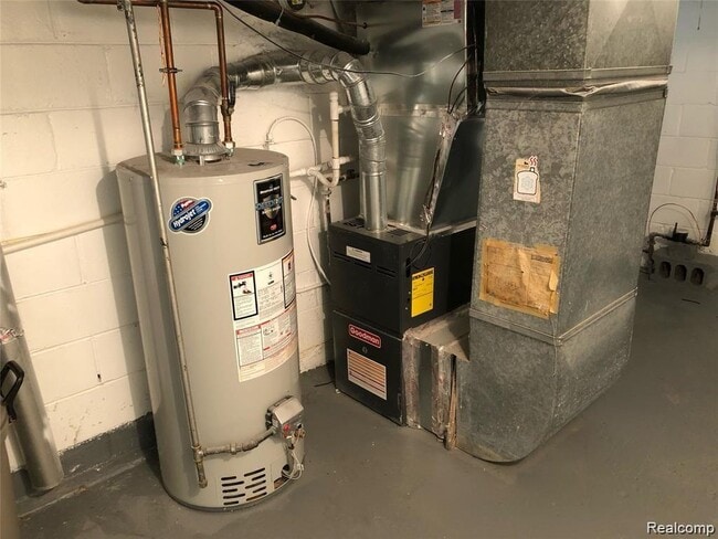 Building Photo - 17904 Harman St